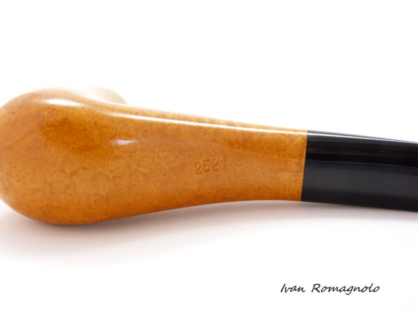 Pipa "Hawkbill" in legno di radica n.25-21 Non più disponibile - immagine 15