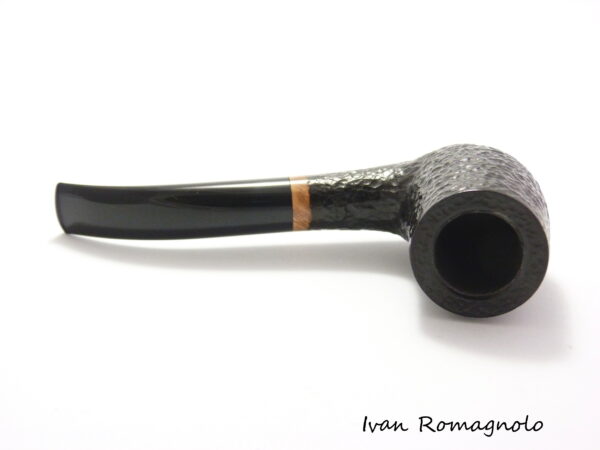 Pipa "Bent Billiard" in legno di radica, rusticata nera (Non disponibile) - immagine 8