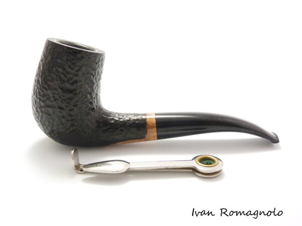 Pipa "Bent Billiard" in legno di radica, rusticata nera (Non disponibile) - immagine 11