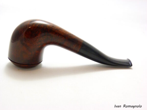 Pipa "Bent Rhodesian" n.1025  finitura liscia in legno di radica - immagine 5